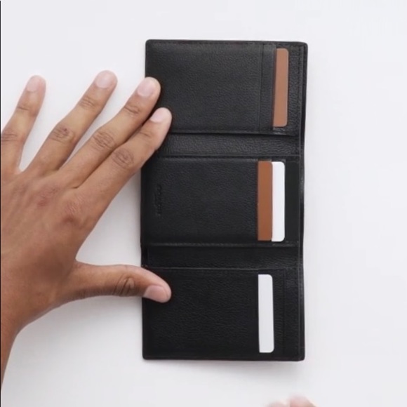 NEW COACH Men’s Wallet Leather Trifold GIFT BOX